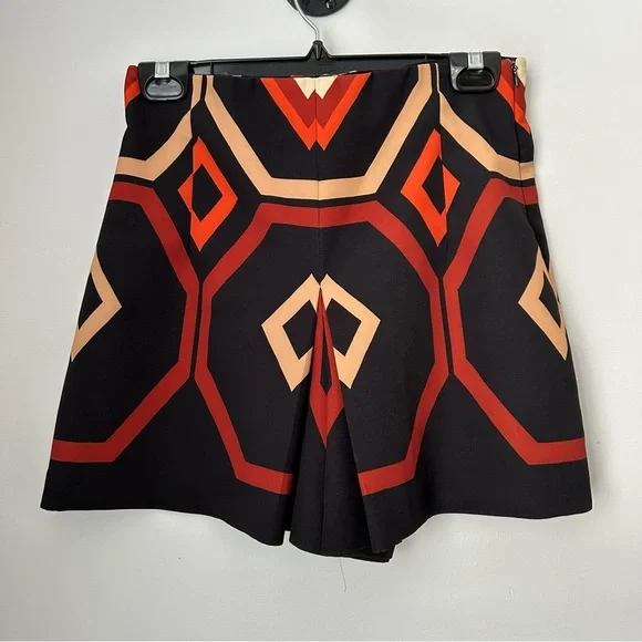 Zara High Waisted Geometric Print Shorts - Picture 2 of 5